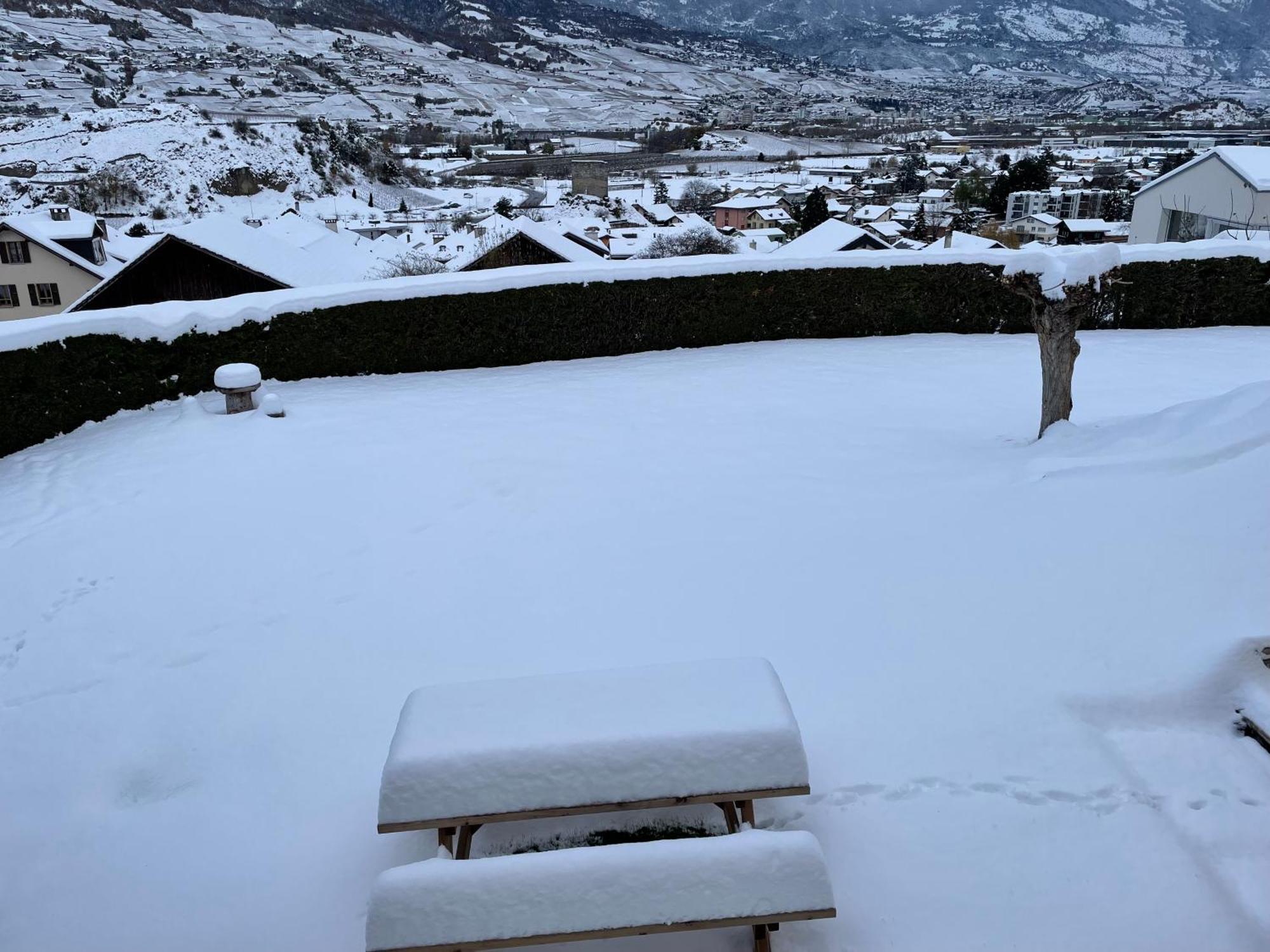 Vila Charmante Maisonnette Avec Vue Sur Les Montagnes Chalais Exteriér fotografie